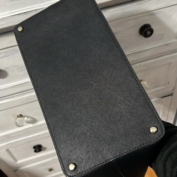 Kate Spade ♠️ Tote - Picture 5 of 8